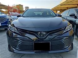 تۆیۆتا کامری